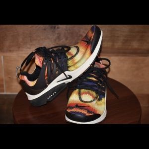 Nike Air Presto Fire Waves